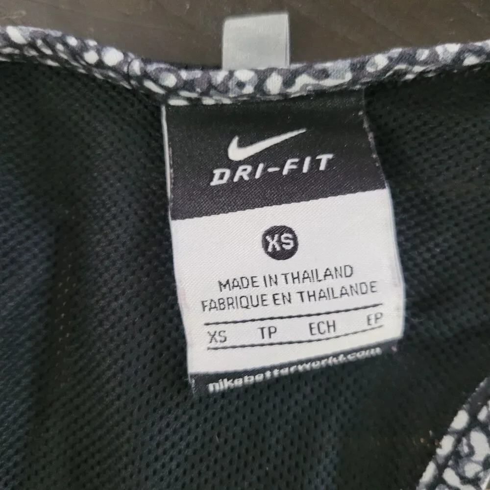 Nike Dri-FIT Racerback Tank Top Black & White Cheetah Print Women's XS Athletic